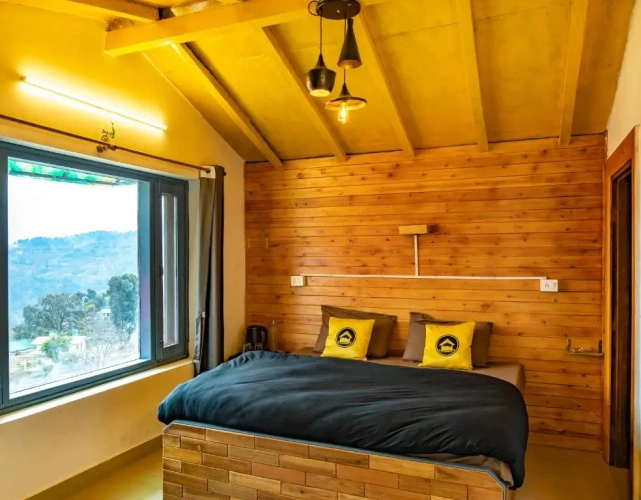 Deluxe Double room with balcony