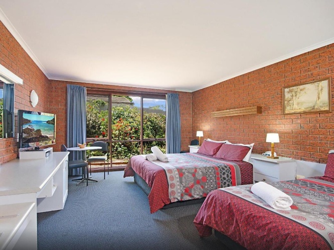 Deluxe Double room with view