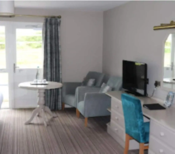 Classic Triple room with sea view