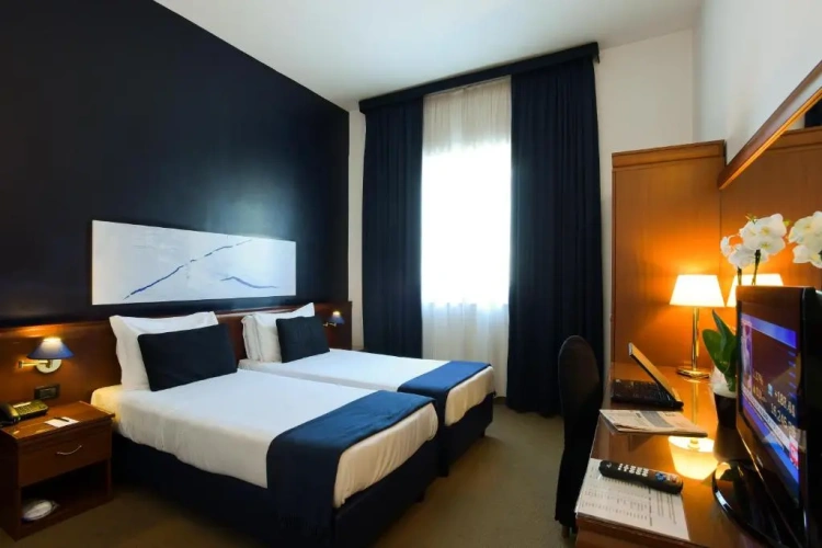 Classic Twin room
