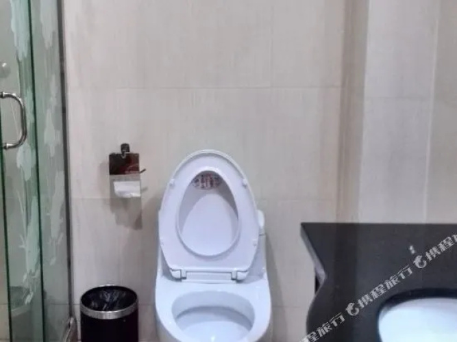 Changwei Hotel
