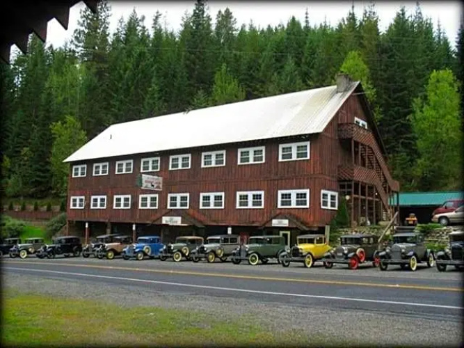 Bear Creek Lodge (on Mt. Spokane)