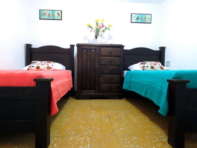 Hostal Pajara Pinta
