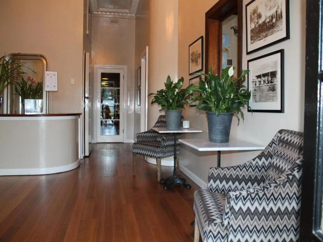 Fish Creek Hotel