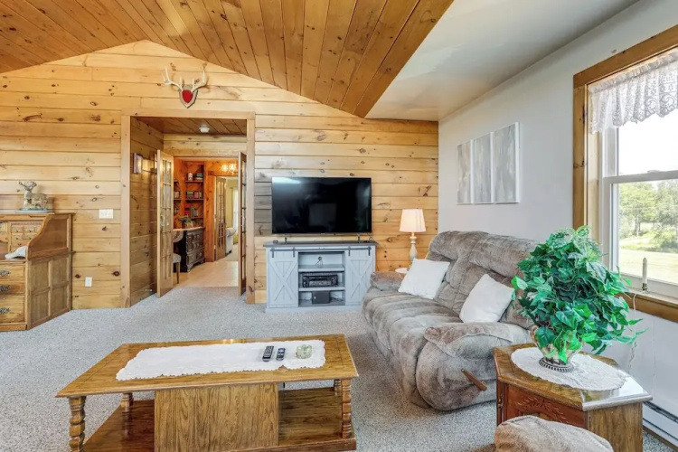 Spacious Pennsylvania Vacation Rental w/ Backyard