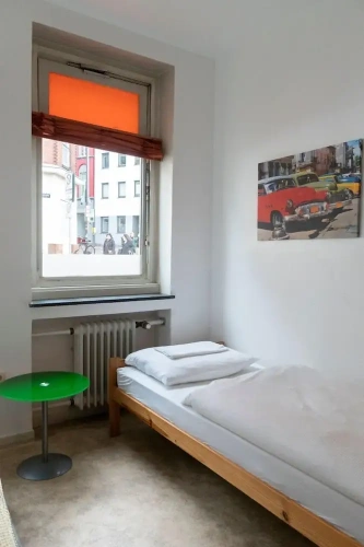 Standard Single room