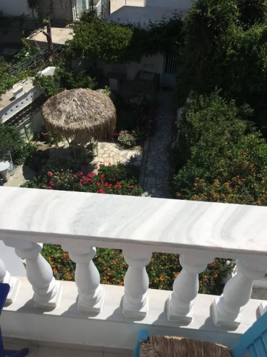 Nikoleta Studios & Rooms