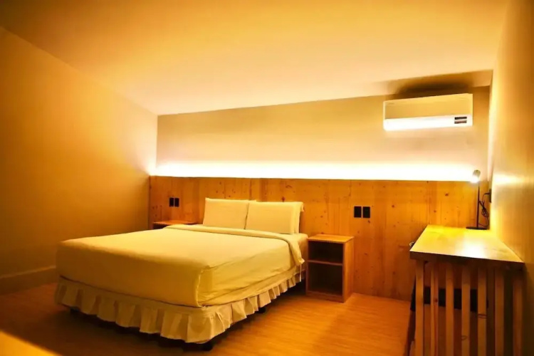 Mayfair Garden Resort