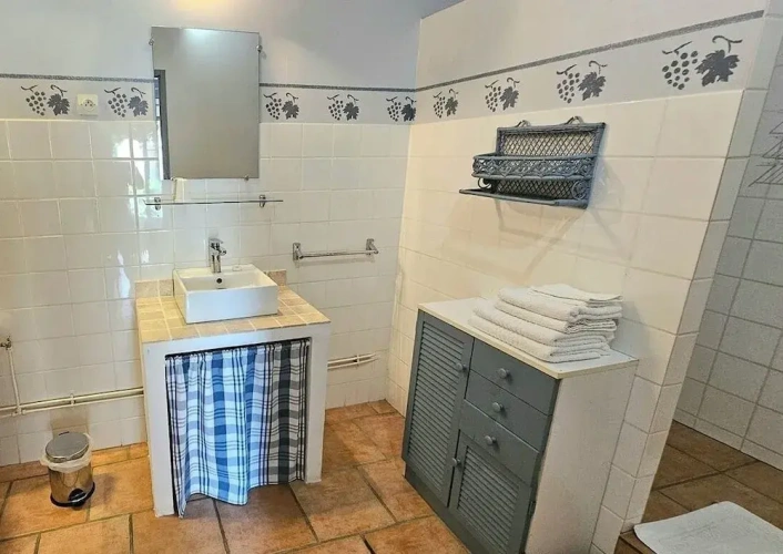 Comfort Triple room with courtyard view