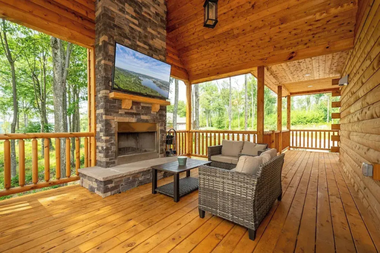 Longview Lodge by Taylor Made Deep Creek