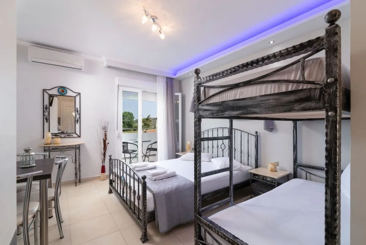 A Ponte Studios & Apartments
