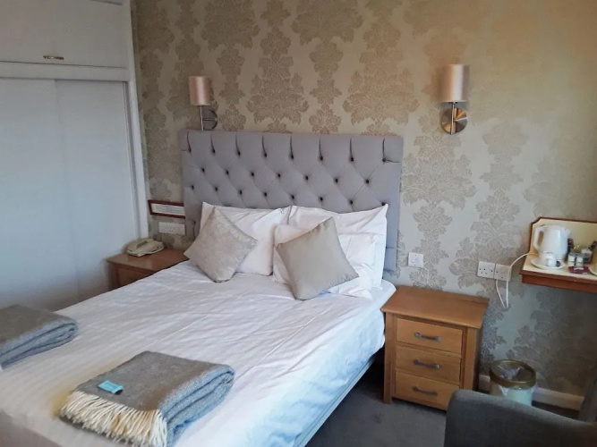 The Cottage Hotel