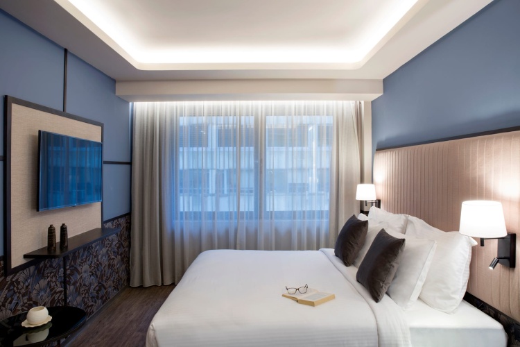 Superior Double room with city view