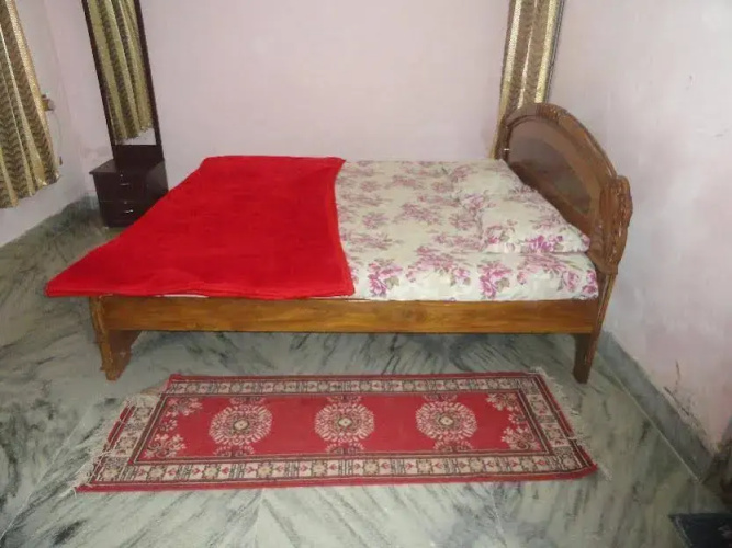 Maa Tarini Guest House