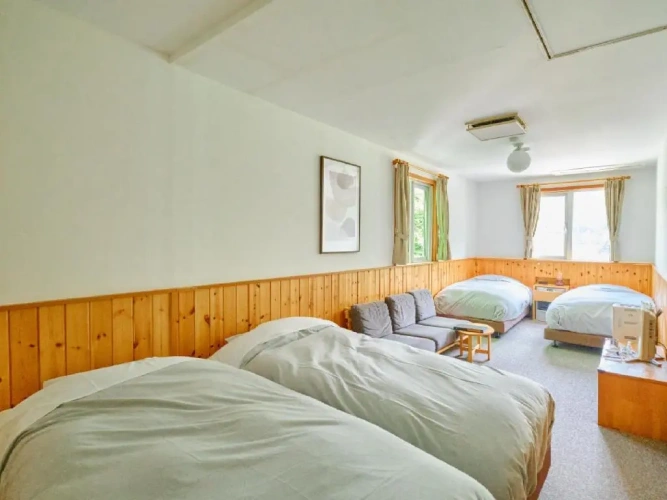 Standard Quadruple room with mountain view