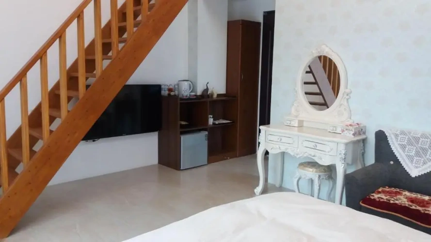 Standard Family room