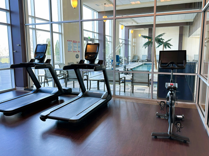 DoubleTree by Hilton Hotel Bay City - Riverfront photo 29