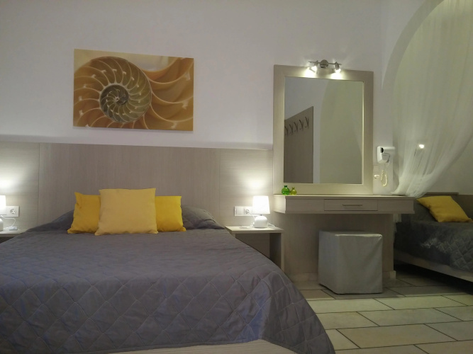 Brothers Hotel