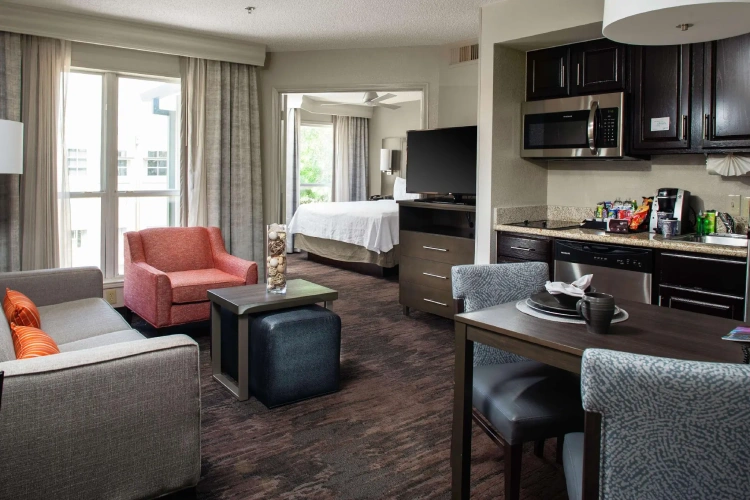 1 Bedroom Premium Double Suite