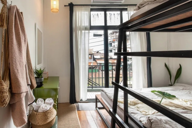 Klong House Hostel