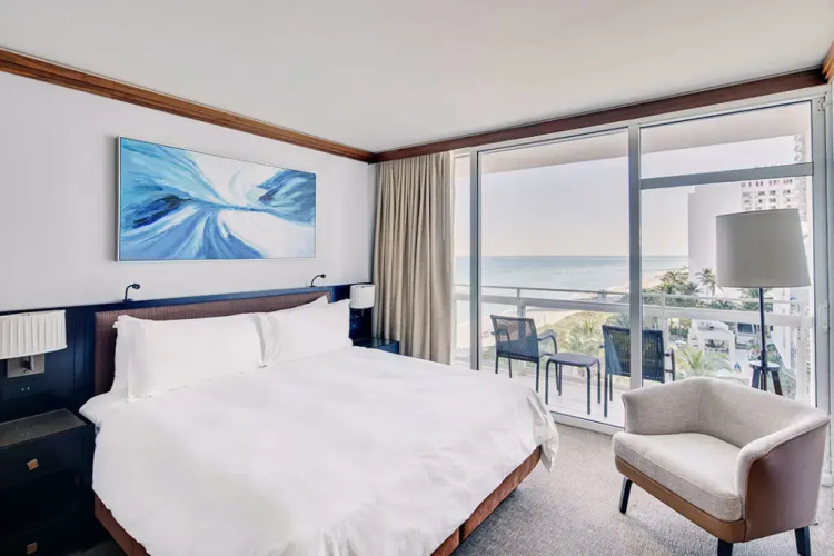 1 Bedroom Luxury Double Apartment with balcony and with ocean view