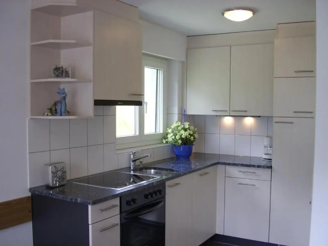 3 Bedrooms Apartment