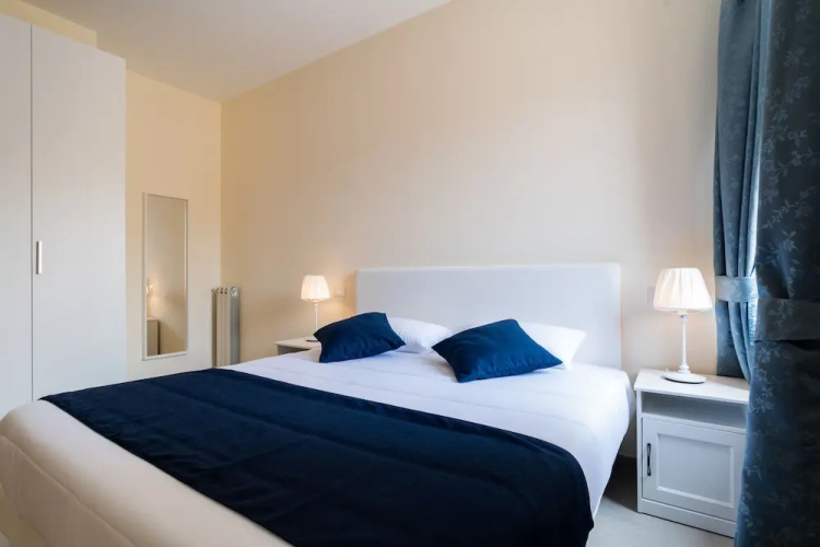 Minerva Monks Inn