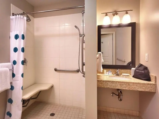 Quadruple Suite