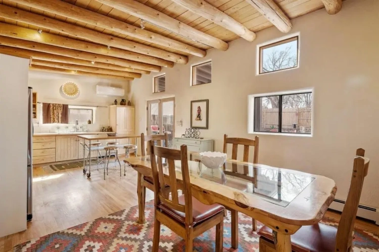 2 Bedrooms Cottage