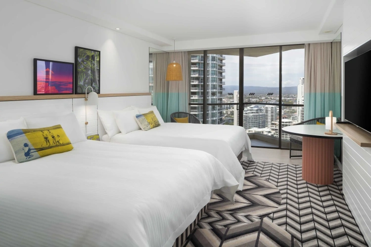 Standard Twin room with city view