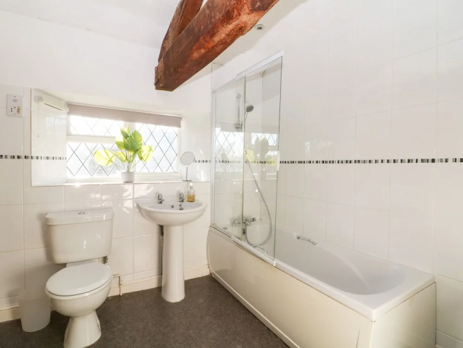 Stone Wheel Cottage