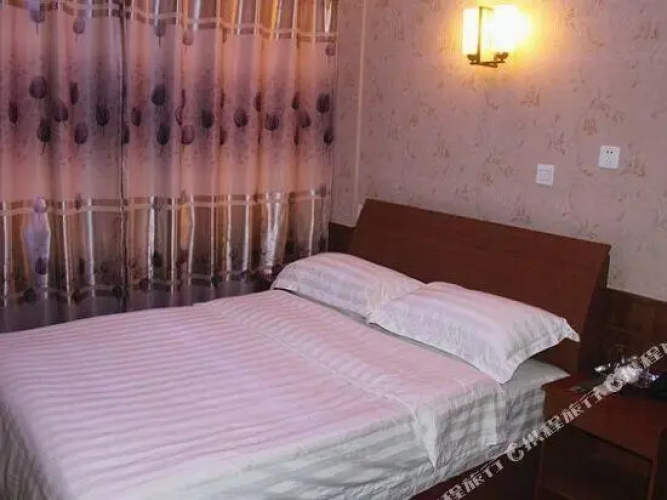 Xiongying Hostel