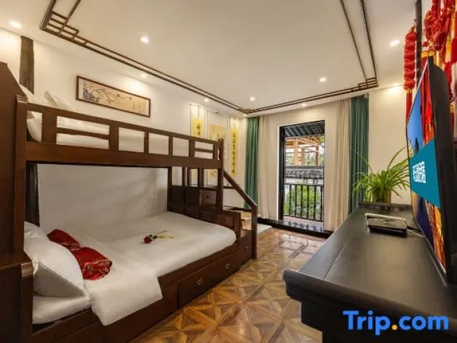 Standard Twin Family room