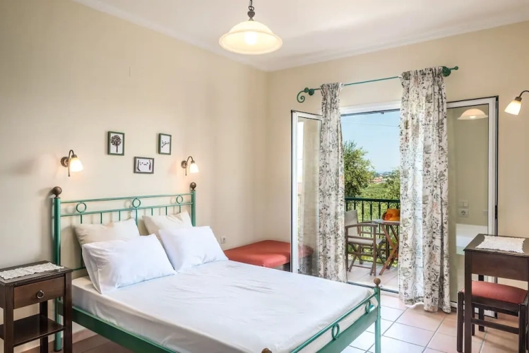 1 Bedroom Standard Quadruple Apartment with garden view