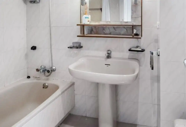 1 Bedroom Family Apartment