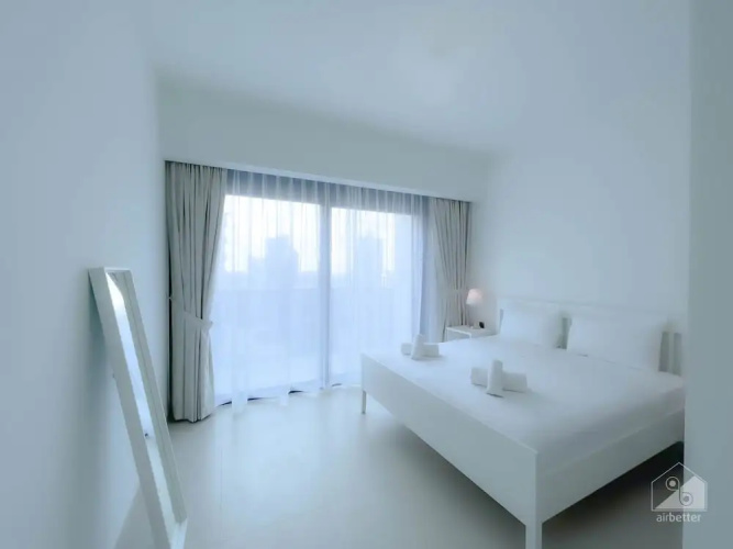 Stunning Apt with Breathtaking Views Downtown