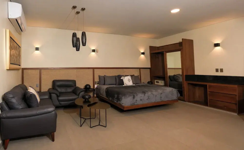 Hotel Zuma Colony