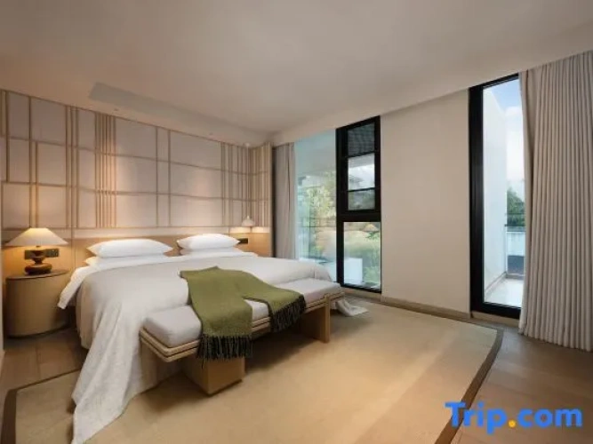 2 Bedrooms Suite