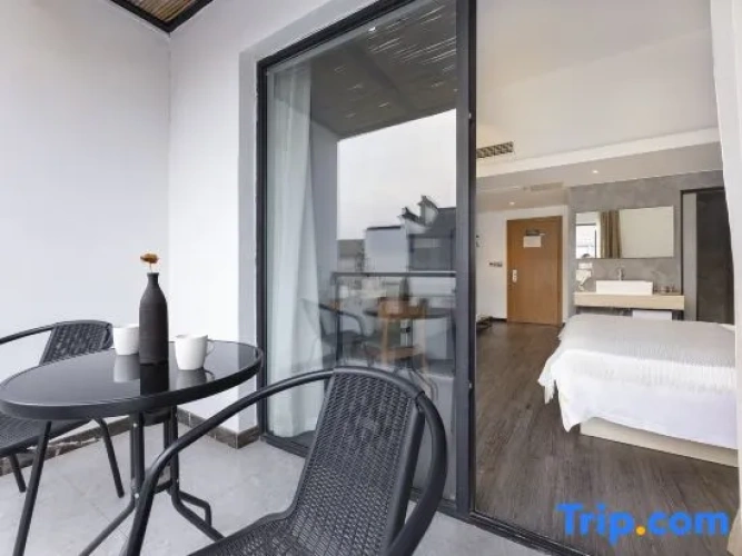 Standard Double room with balcony
