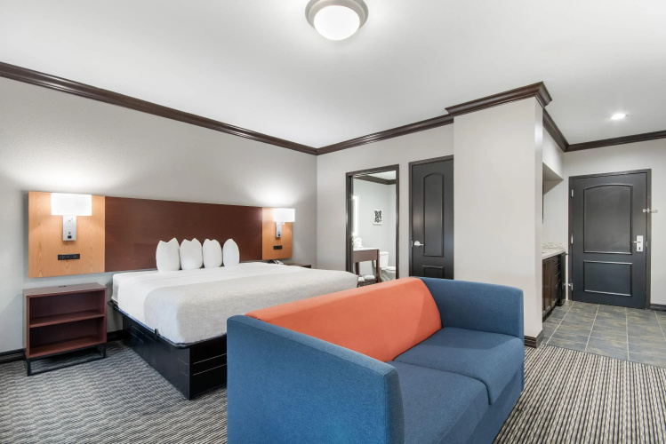 Hawthorn Suites by Wyndham Lubbock