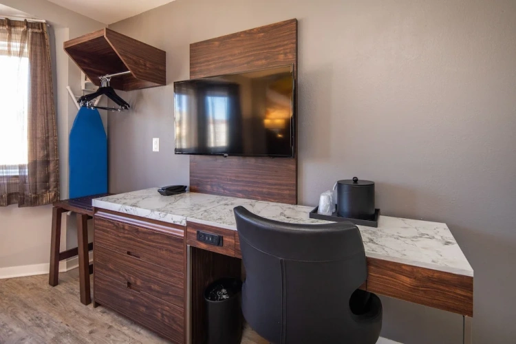 Quadruple Suite