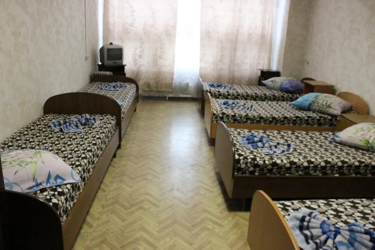 Hotel Yubileynaya Hotel Overview