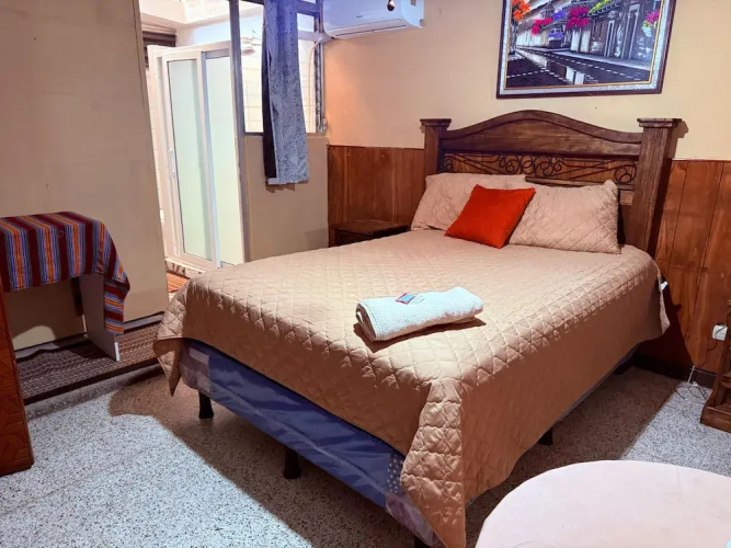 El Tejar Hostal