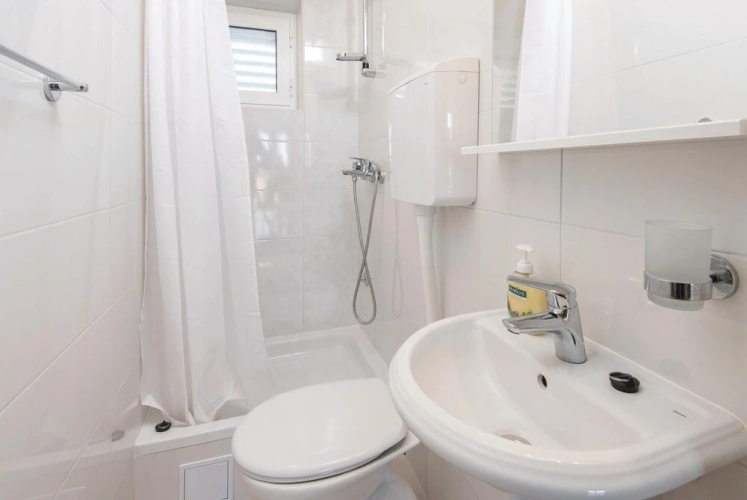 Stunning Home in Orebic With Wifi and 2 Bedrooms