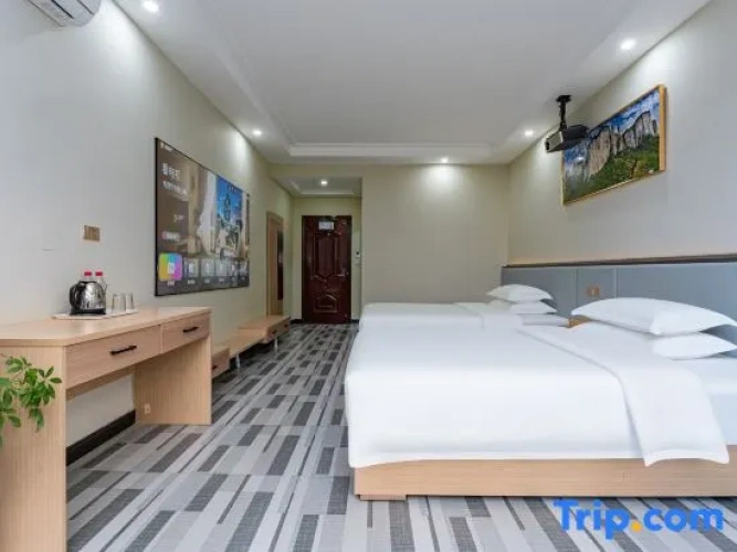 Standard room with view
