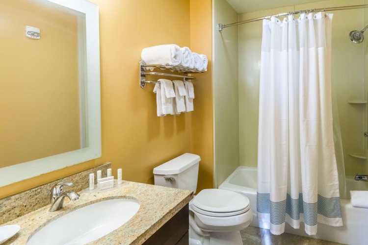 2 Bedrooms Suite