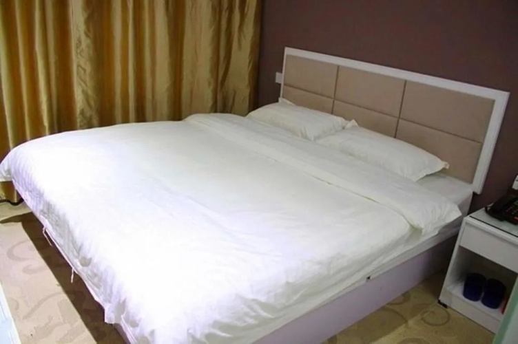 Lan Jue Hotel
