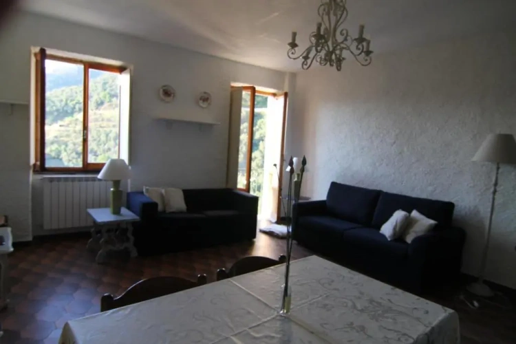 3 Bedrooms Cottage