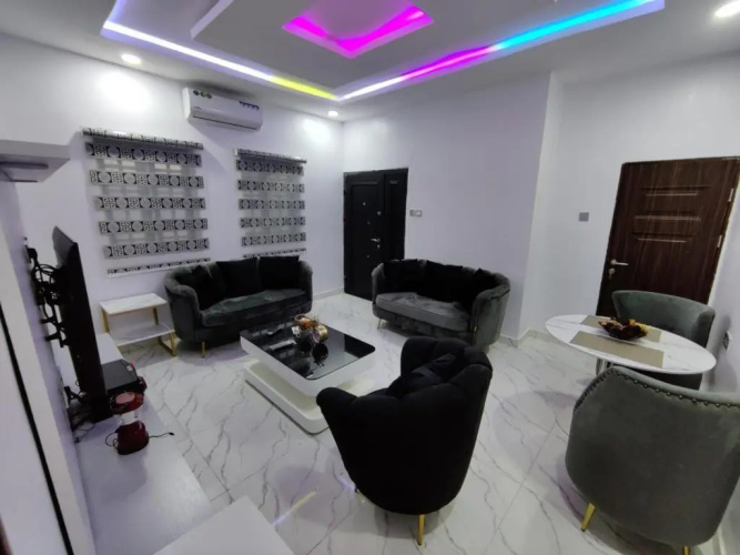 D&G Luxury Apartments Apt 2