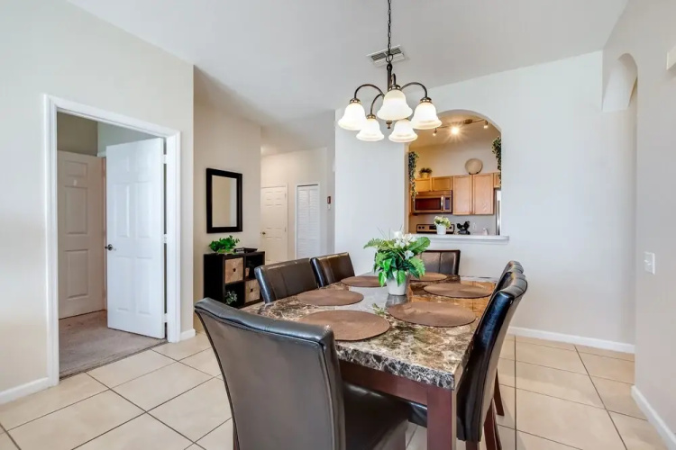 Butterway Villa Windsor Hills